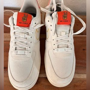 Women’s AIR FORCE 1 ‘07